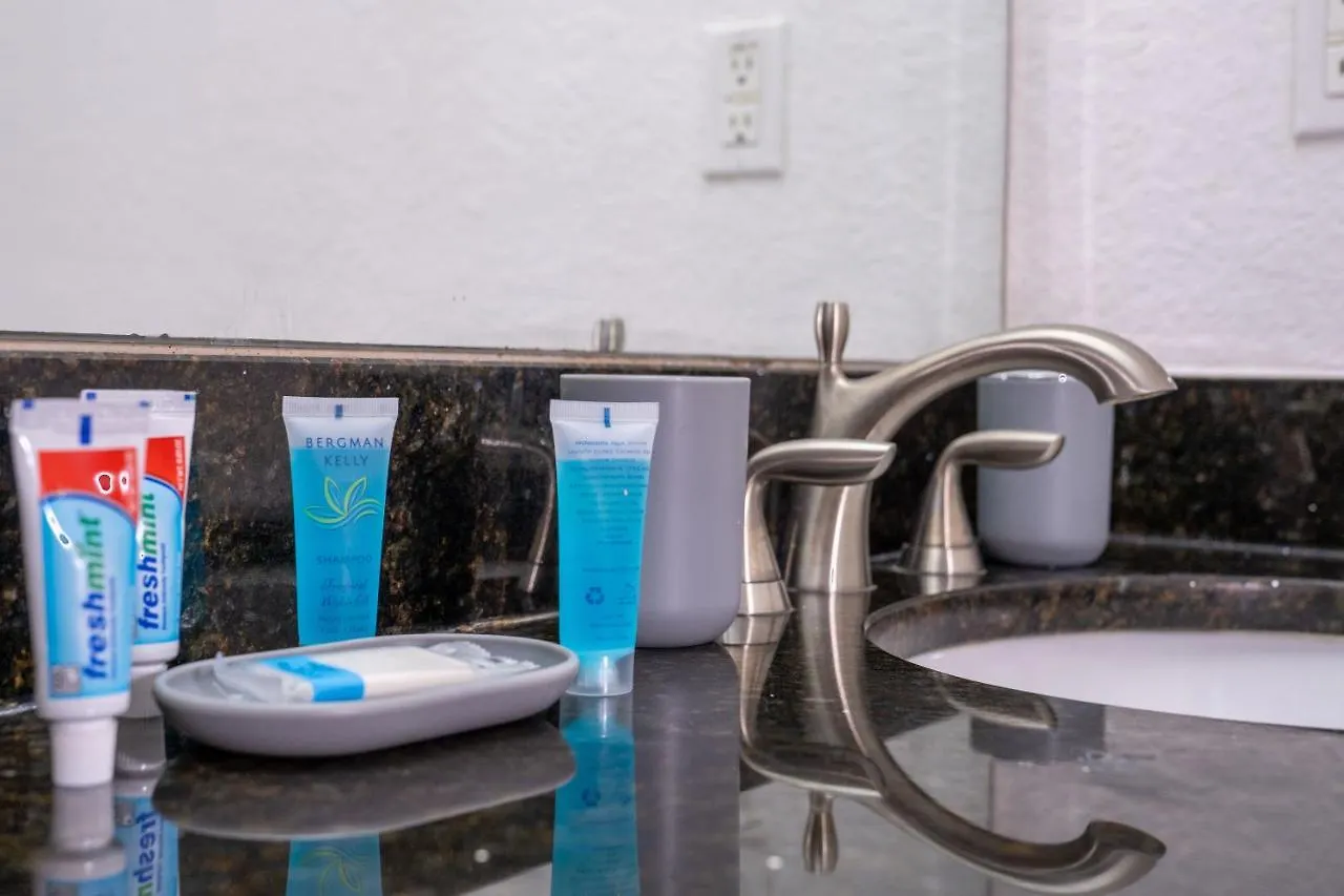 Apartment Home In Davenport Cheerful 4-Bedroom With Pool